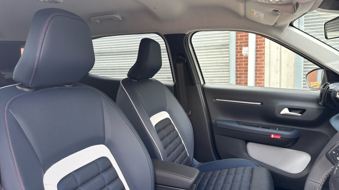 Citroen C3 Aircross 1.2 Hybrid [145] Collection 5dr e-DCS6 [NI] Petrol Hatchback - Image 28